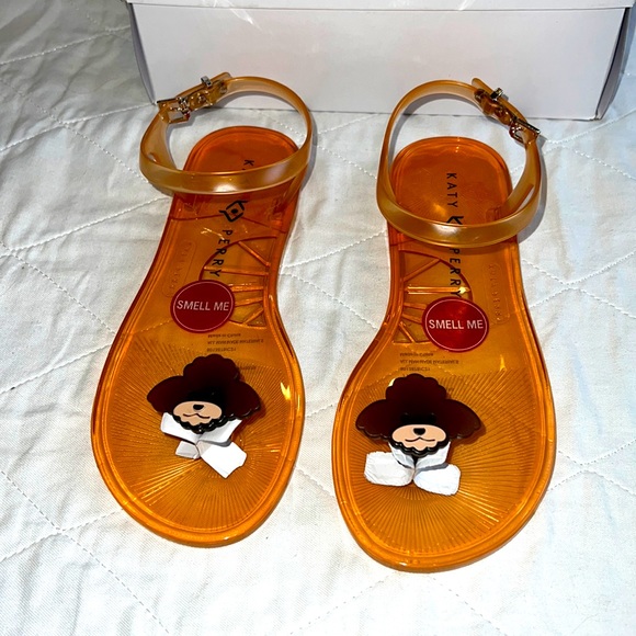 Katy Perry’s Nugget 🐶 The Geli Sandal Size 7 NWT - Picture 3 of 14